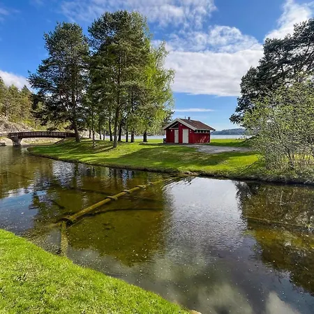 Semesterbostad 5 Bedroom Beautiful In *