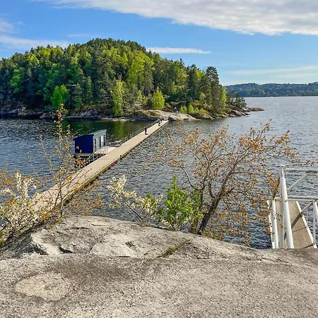 5 Bedroom Beautiful In Semesterbostad *