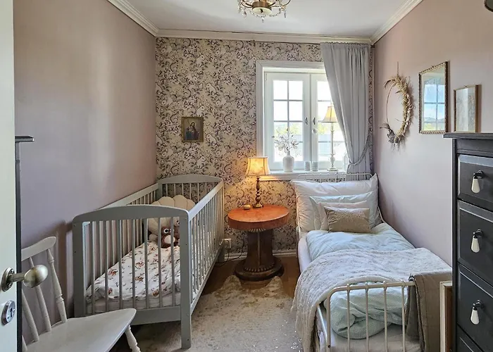 5 Bedroom Beautiful In Дом отдыха