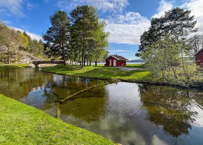 Semesterbostad 5 Bedroom Beautiful In *