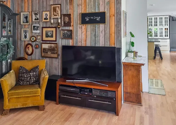 5 Bedroom Beautiful In Porsgrunn